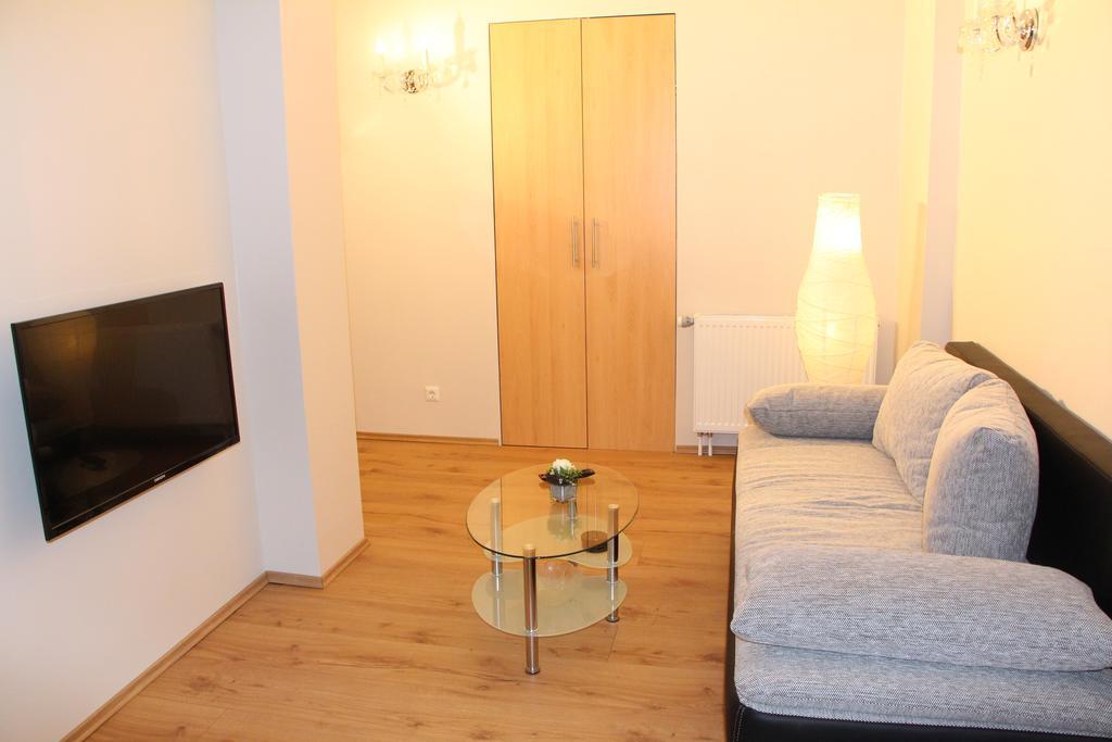 Apartment Stars Zillestrasse Berlin